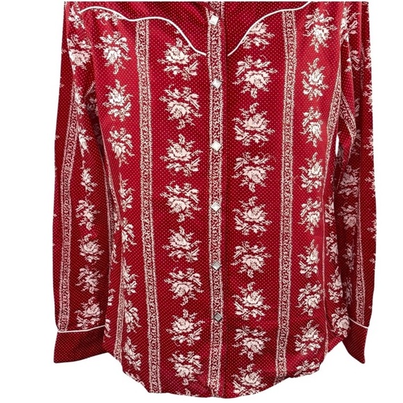 Wrangler Vintage Women's Red and White Floral Rodeo Pearl Button Top Size Medium - Picture 3 of 13
